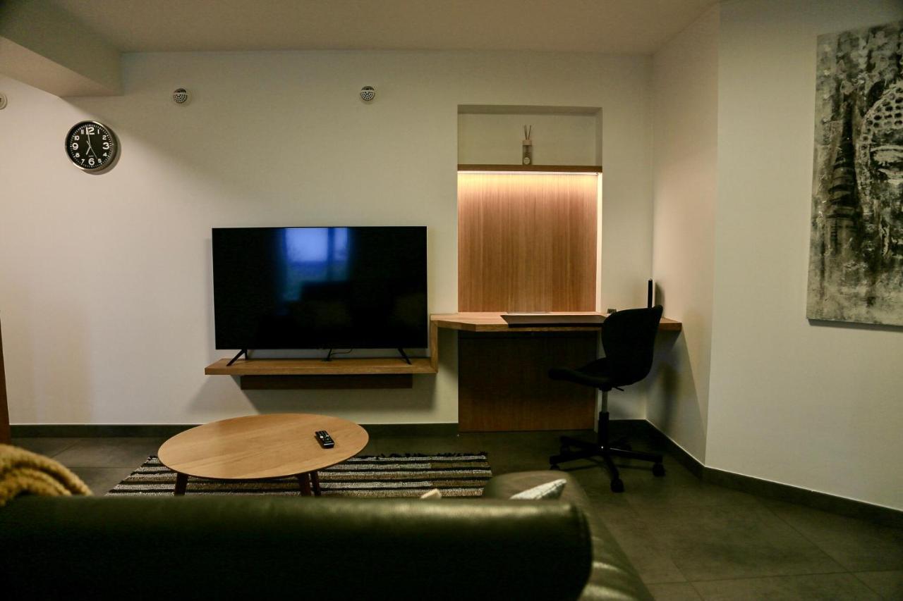 Les Pantoufles Dans Le Pre Apartment Eppeldorf ภายนอก รูปภาพ
